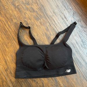New Balance adjustable sports bra with removable pads